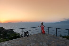 Searocks Exclusive Villas Resort