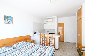 Nautilus Tourist Apartments