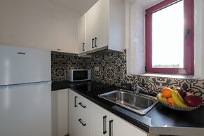 Abeloessa Methonian Hospitality