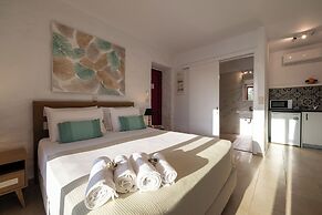 Abeloessa Methonian Hospitality