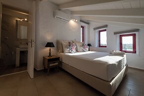 Abeloessa Methonian Hospitality