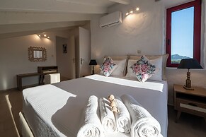 Abeloessa Methonian Hospitality