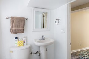 Spacious 6BR /2.5 Bath in Highlands!