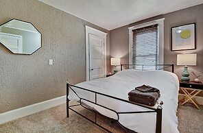 Designer House 5BR! Steps to Downtown/Fountain Sq!
