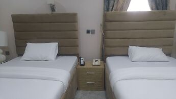 Marshall Hotel Apartments
