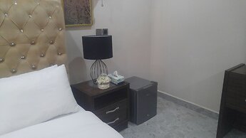 Marshall Hotel Apartments