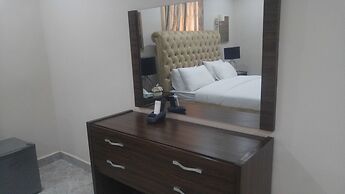 Marshall Hotel Apartments