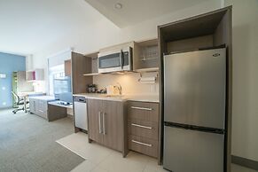 Home2 Suites by Hilton Ft. Lauderdale Downtown, FL