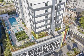 Home2 Suites by Hilton Ft. Lauderdale Downtown, FL