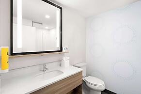 Tru By Hilton Spokane Valley, WA