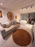 Pier Beach Club