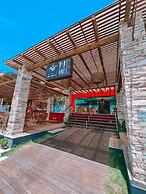 Pier Beach Club