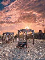 Pier Beach Club
