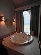 Pier Beach Club