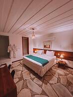 Pier Beach Club