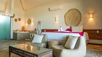 Pier Beach Club