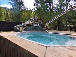 BBCS Black Bear Lodge Deluxe 2Bed 2Bath