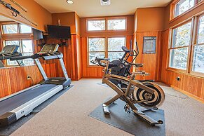 BBCS Black Bear Lodge Deluxe 2Bed 2Bath