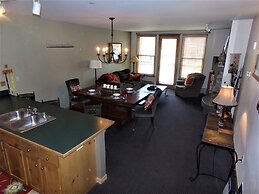 BBCS Black Bear Lodge Deluxe 2Bed 2Bath