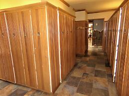 BBCS Black Bear Lodge Deluxe 2Bed 2Bath