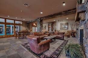 BBCS Black Bear Lodge Deluxe 2Bed 2Bath