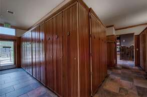 BBCS Black Bear Lodge Deluxe 2Bed 2Bath