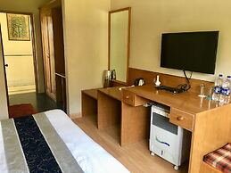 Tatva Bir Tents and Hotel