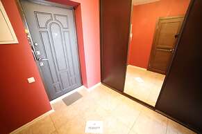 Komsomolskaya 15 - 140