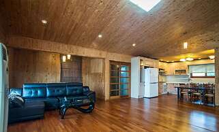 Witch's  broomstick Pension