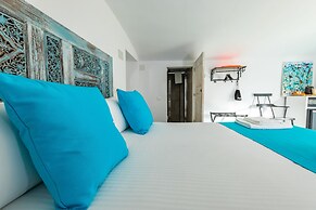 Casa Paraiso Boutique B&B