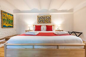 Casa Paraiso Boutique B&B