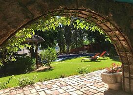 Casa Paraiso Boutique B&B