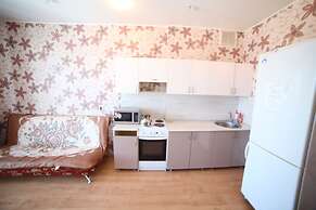 Komsomolskaya 15 - 352