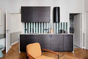 Edgar Suites Saint-Lazare - Amsterdam