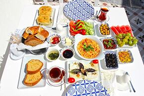 İkizler Otel Bozcaada