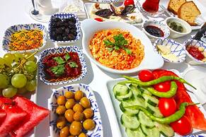 İkizler Otel Bozcaada