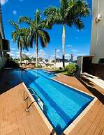 Shelton Palace Hotel