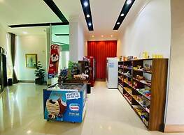 Shelton Palace Hotel