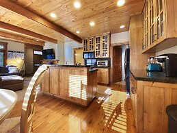 Settlers 2 Bedroom Condo by RedAwning