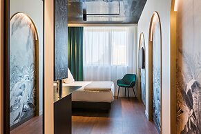 Aiden by Best Western Lorient Centre
