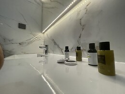 Le Luxe suites hotel & SPA