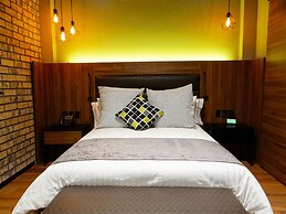 Cadillac Hotel Boutique
