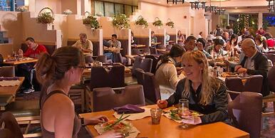 Canyon Plaza Premier Studios and Apts