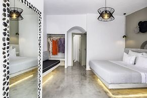 Kaleidoscope Oia Suites