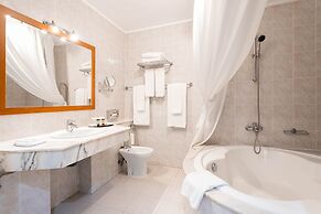 Ramada Residences by Wyndham Costa Adeje