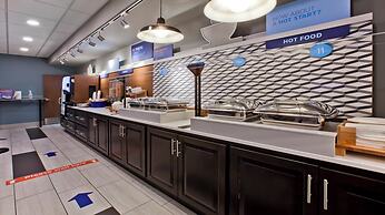 Holiday Inn Express & Suites Green River by IHG