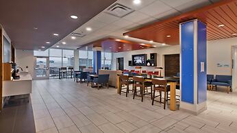 Holiday Inn Express & Suites Green River by IHG