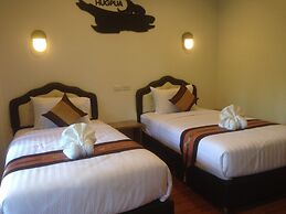 Hugpua Hotel