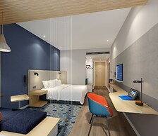 Holiday Inn Express Shanghai Zhangjiang by IHG