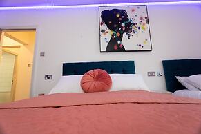 The Avenue Apartments